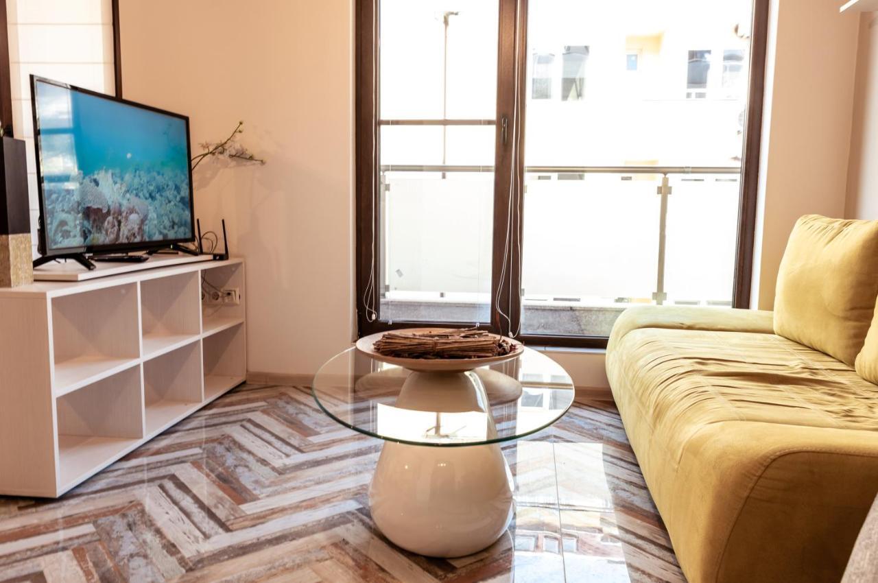Bright 1Bdr Apartment With A Balcony Sofia Exterior foto